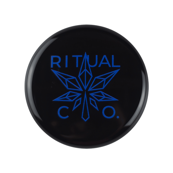 This is a replacement lid for the Ritual Stash Jar: Ounce from Ritual Co. available at Ritual Colorado. Featuring a sealing layer under the lid for an airtight seal with the jar preserving your flower.