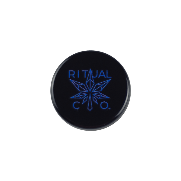 This is a replacement lid for the Ritual Hash Jar - 2g from Ritual Co. available at Ritual Colorado. Featuring a sealing layer under the lid for an airtight seal with the jar preserving your dabs.