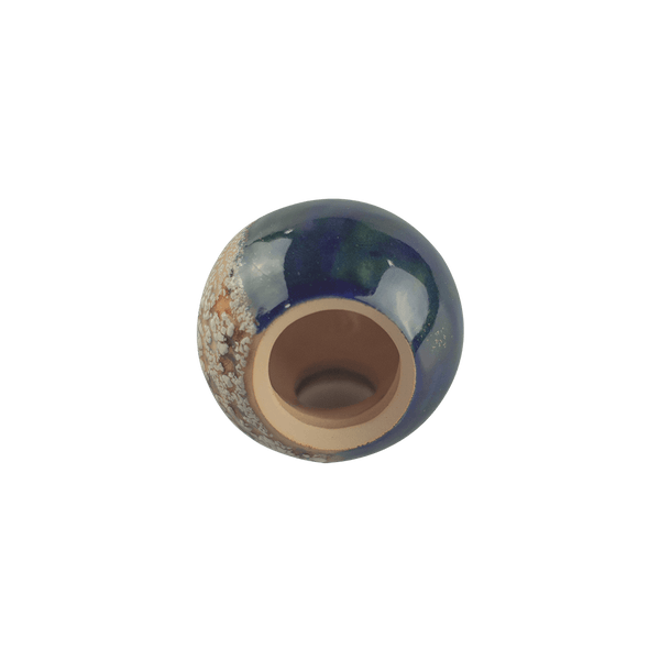 This is the VapBong Wonderlamp Copacabana by Jaxel's Art available at Ritual Colorado. An all-in-one dry herb vaporizer handcrafted from ceramic artists.