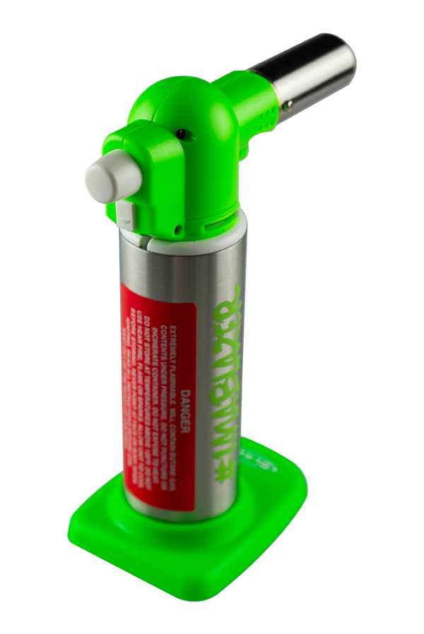 This is the Blazer Big Buddy butane dab torch available at Ritual Colorado. Available in a wide variety of fun colors, this powerful and durable torch provides even heating for outstanding performance with dabbing quartz and butane dry herb vaporizers.