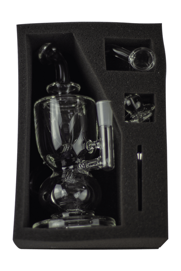 This is the Titan Mini Dab Rig from MJ Arsenal available at Ritual Colorado. Featuring a 10mm female connection and included quartz banger and carb cap this is the perfect portable dab setup that also rips with a Dynavap.
