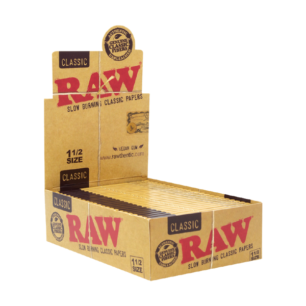 These are RAW Classic Rolling Papers (1 1/2") by RAW available at Ritual Colorado. A classic vegan and unbleached paper option featuring vegan gum for easy sealing.