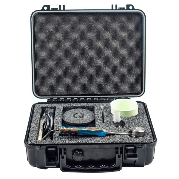 This is the Taroma 2.0 GO Kit from QaromaShop available at Ritual. Featuring a digital PID temperature controller, 20mm heater coil, StabWood coil handle, glass adapter bowl, 3mm aroma ruby pearls, 17mm stainless steel screens, stainless steel scoop tool, Taroma 2.0 Housing, and a Suet Jade Porcelain Stand. A powerful and durable ball vape ready for daily use.