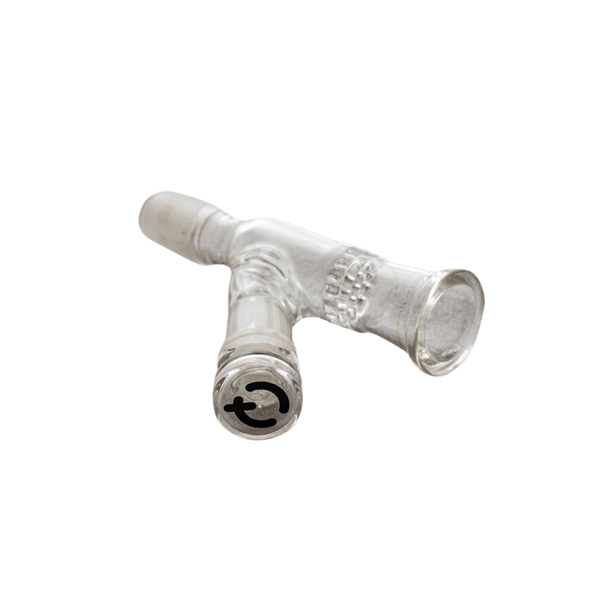 This is the pass-through glass bowl from Qaromashop available at Ritual. A convenient dual-purpose accessory including a 14mm pass-through adapter and injector adapter bowl. Available with or without a glass screen and in 14mm and 19mm connections this is a great ball vaporizer accessory.