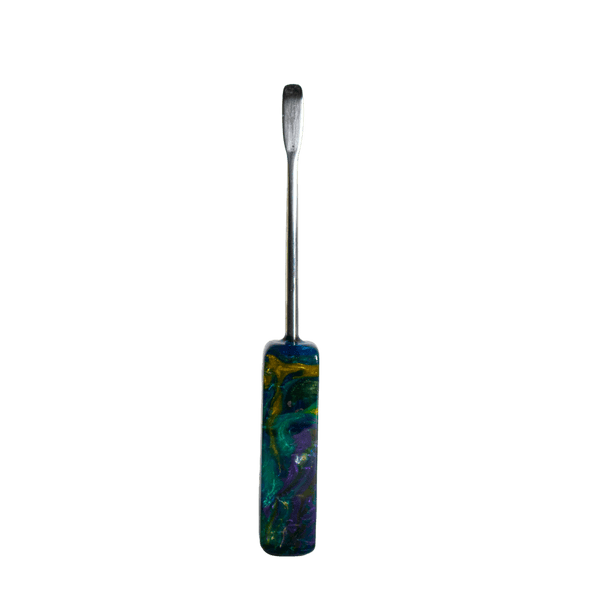 This is a rounded tip dab tool from The Terp Tool Company available at Ritual. Featuring a convenient rounded dab tip and ergonomic resin handle these unique dab tools provide a convenient and personalized dabbing experience.