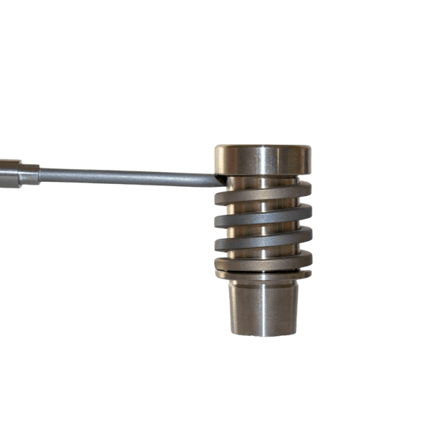 This is the Taroma Lite Plus titanium housing from QaromaShop available at Ritual. Featuring thin walls from grade 2 titanium with a capacity of >350 3mm aroma ruby pearls. A durable and affordable ball vaporizer delivering efficient dry herb extraction.