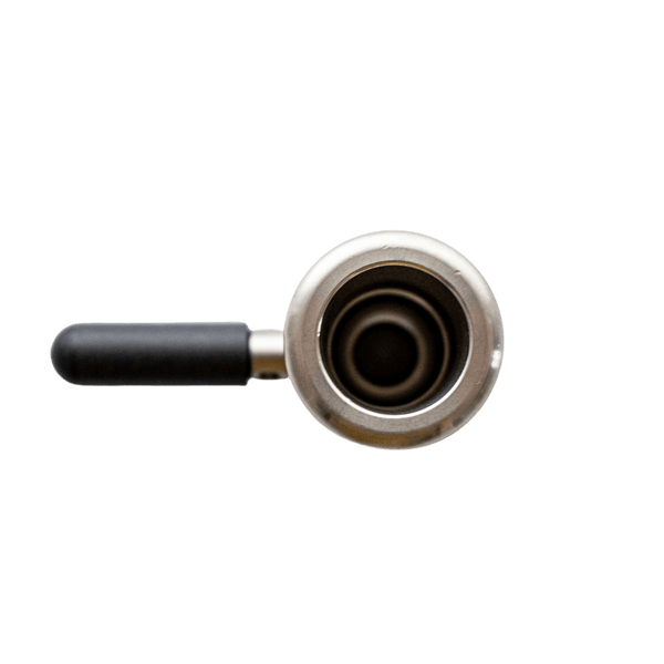 This is the Adapter Stainless Steel Bowl from QaromaShop available at Ritual. Available in 14mm and 19mm each bowl comes with a silicone handle and holds 17mm screens. Compatible with all regular size QaromaShop housings (Taroma OG, Taroma 2.0, Taroma Lite, Qaroma, Ceroma, Baroma OG, Baroma 2.0, Staroma OG, Staroma 2.0). The perfect pair for your preferred ball vaporizer.