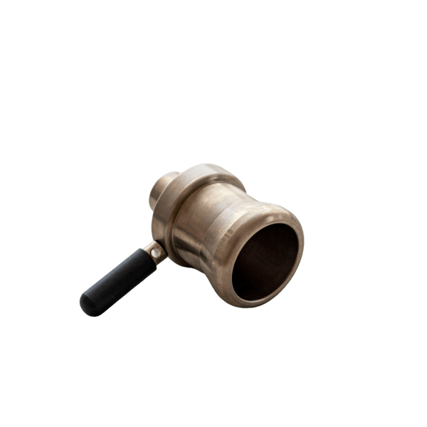 This is the Taroma XL GO Kit from QaromaShop available at Ritual. Featuring a digital PID temperature controller, 30mm heater coil, StabWood coil handle, titanium adapter XL bowl, 3mm aroma ruby pearls (x4), 25.4mm stainless steel screens, stainless steel scoop tool, Taroma XL Housing, and a Suet Jade Porcelain Stand. A powerful ball vape capable of standing up to the largest tolerances.