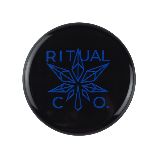 This is a replacement lid for the Ritual Stash Jar: Ounce from Ritual Co. available at Ritual Colorado. Featuring a sealing layer under the lid for an airtight seal with the jar preserving your flower. 