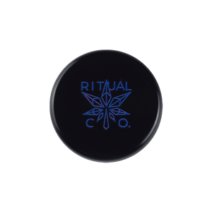 This is a replacement lid for the Ritual Hash Jar - 6g from Ritual Co. available at Ritual Colorado. Featuring a sealing layer under the lid for an airtight seal with the jar preserving your dabs. 