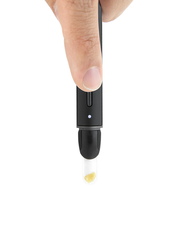 This is the Onyx New Hot Knife by Puffco available at Ritual Colorado. Featuring USB-C charging and a ceramic tip the Hot Knife is a super easy way to manage even the most difficult of concentrates.