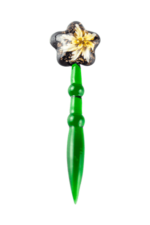 This is the Flower Glass Dabber available at Ritual Colorado. A beautiful all glass dab tool featuring an encased flower in the top for a beautiful touch.