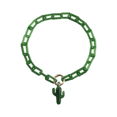 This is the Green Cactus Collab Chain by Technicolor Tony & Maze Glass available at Ritual Colorado. A sleek handmade glass chain featuring a sparkly green cactus pendant.