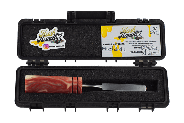 This is the Mudslide dab tool from Hash Handlez available at Ritual Colorado. Each includes a beautiful resin dab tool, protective hard case, and a hand-written card. Check out these locally Denver-made dabber tools today!
