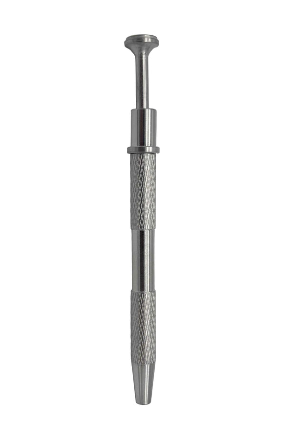 This is the Terp Pearl Claw by Ritual Co. available at Ritual Colorado. A sleek silver tool perfect for grabbing and moving terp balls. Simply press the end to extend four arms which securely grab your terp pearls.