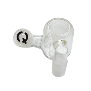 This is the mini carbed catcher from QaromaShop available at Ritual. It features a drop-down ash catcher with a 14mm carb for easy cleaning. The combination of an ash catcher and carb eliminate multiple glass acessories and gives you a convenient setup.