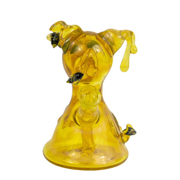 This is the Winnie ruffer rig from t_treeglass available at Ritual Colorado. It features a 10mm, 45 degree connection for easy pairing with your Dynavap and dabbing quartz. With intricate details and stunning colors these ruffers are a great addition to any heady glass collection for a great price!