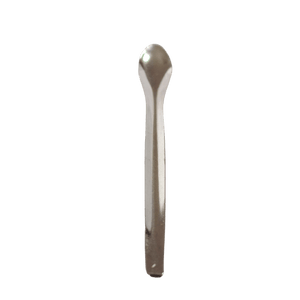 This is the stainless steel scoop tool from QaromaShop available at Ritual. Featuring a channel down the handle to ensure your herbal material doesn't spill. Great for scooping material into your injector adapter bowl for ball vaporizers.